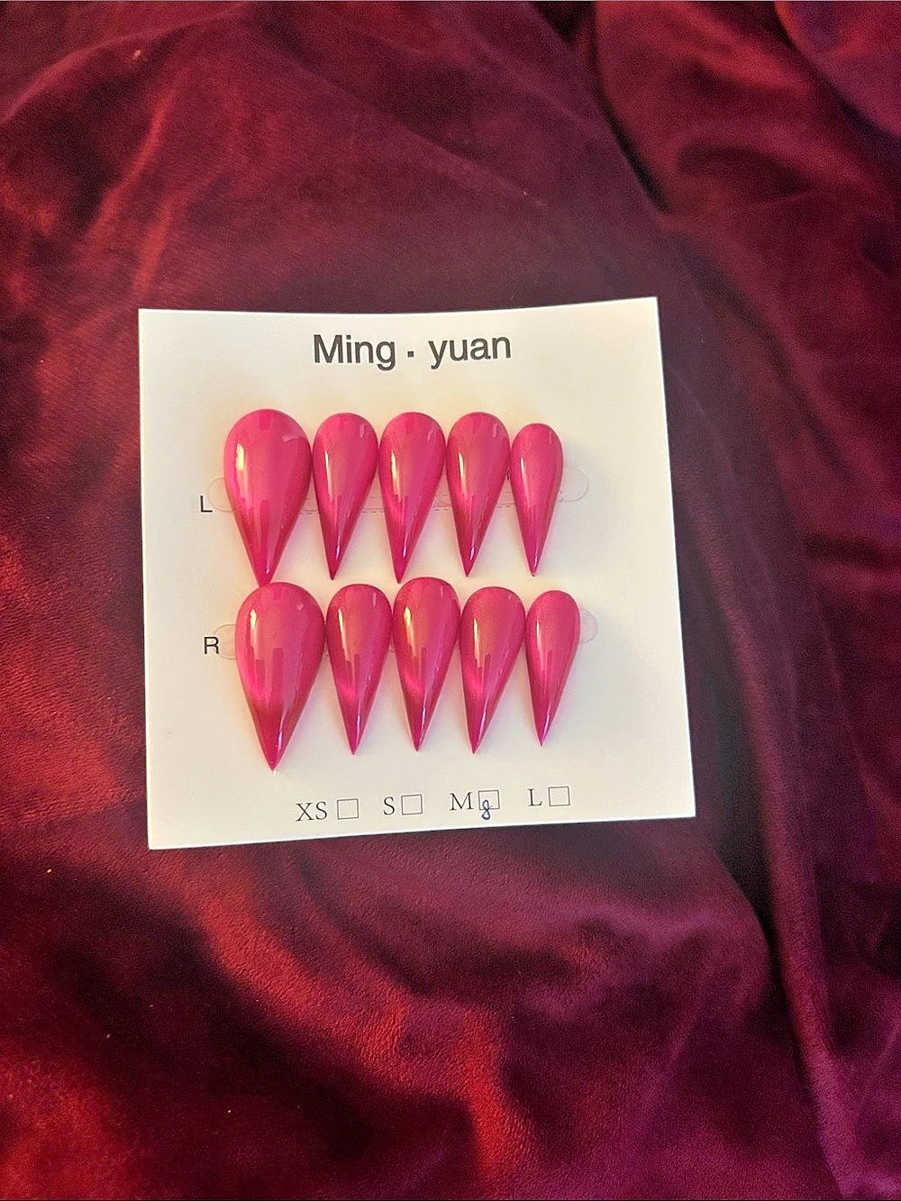Ming · yuan Hot Pink Stiletto Press-On Nails Set
